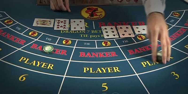 So sánh Baccarat và các trò bài khác